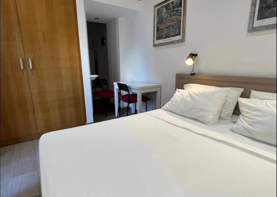 Mini Appartamento Strategico A Roma Monteverde Bagian luar foto