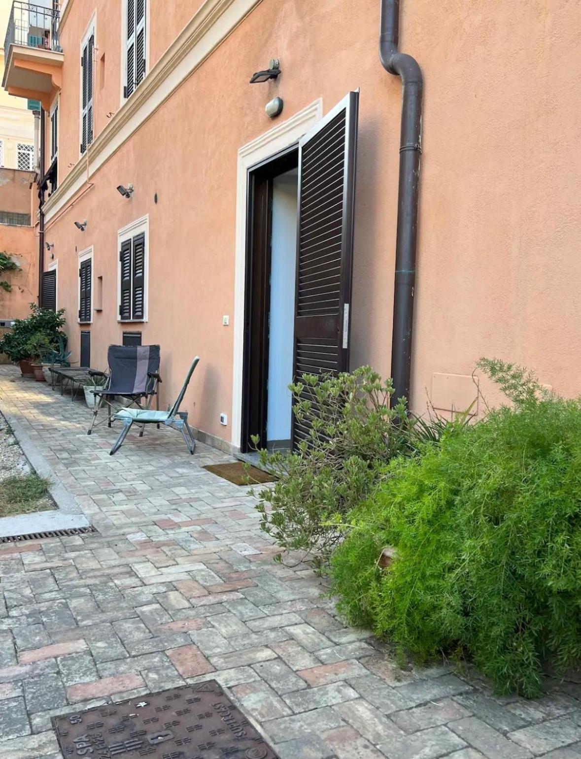 Mini Appartamento Strategico A Roma Monteverde Bagian luar foto