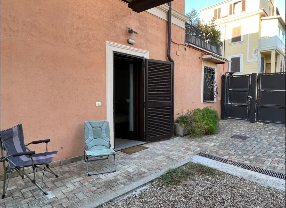 Mini Appartamento Strategico A Roma Monteverde Bagian luar foto